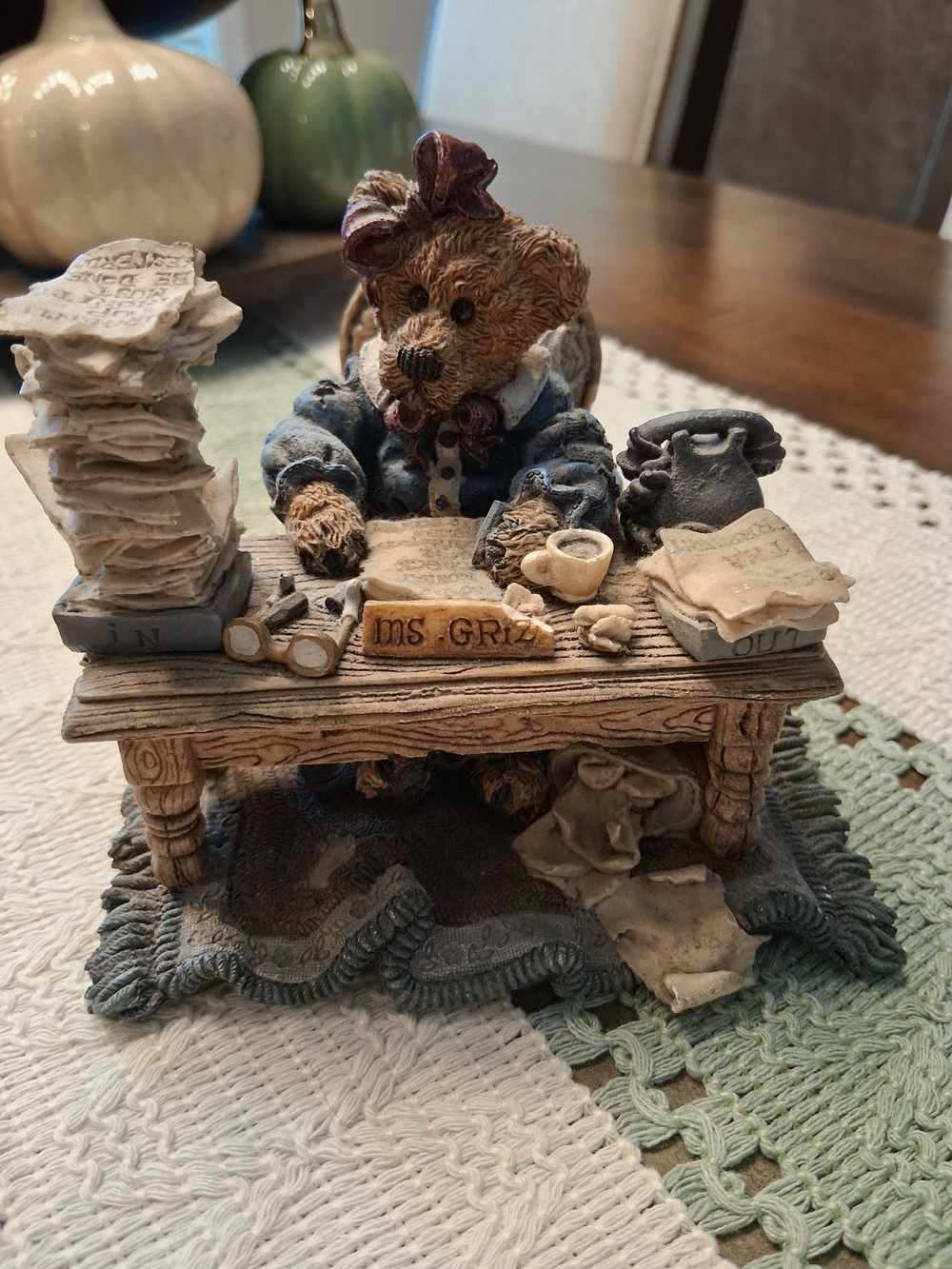 Boyds Bear. Ms. Griz Bear Office Figurine